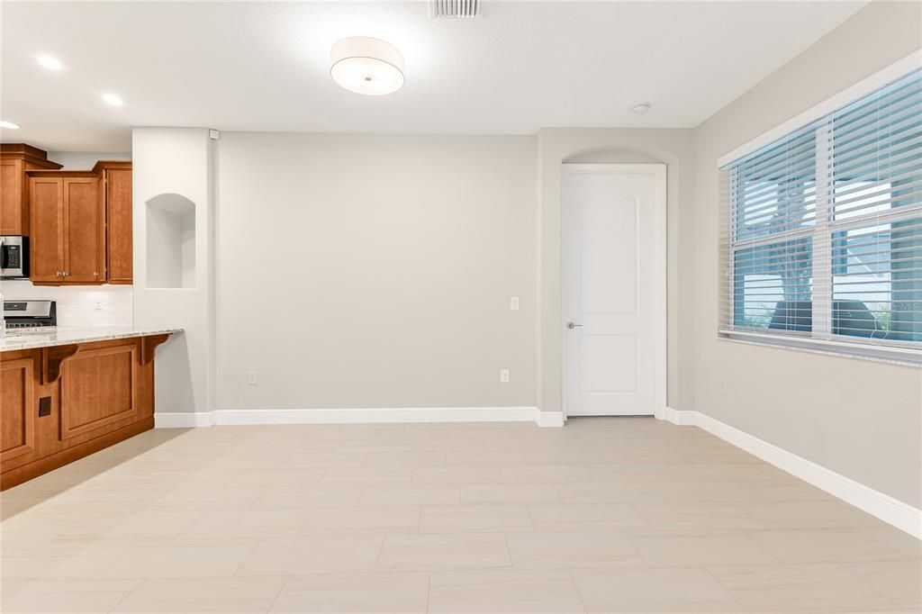 En Venta: $485,000 (3 camas, 2 baños, 1656 Pies cuadrados)