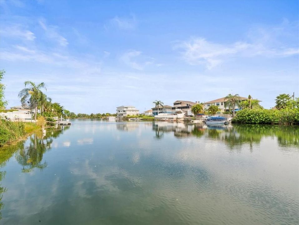 For Sale: $415,000 (3 beds, 2 baths, 1392 Square Feet)