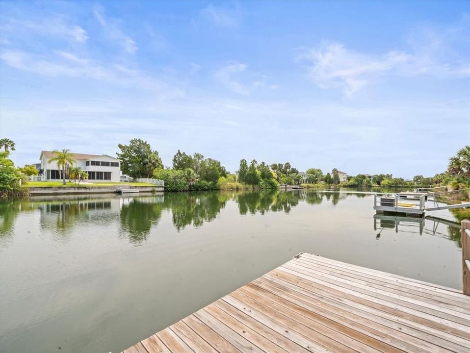 For Sale: $415,000 (3 beds, 2 baths, 1392 Square Feet)