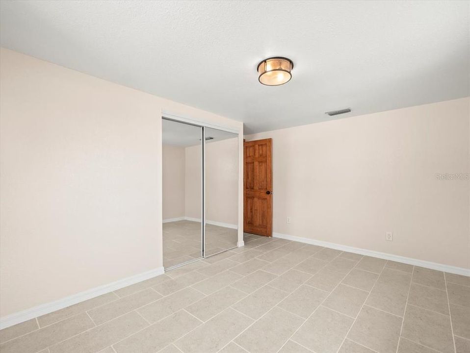 For Sale: $415,000 (3 beds, 2 baths, 1392 Square Feet)