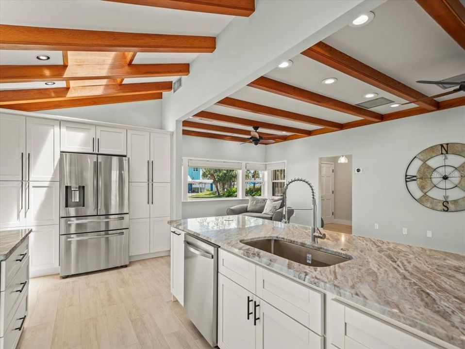 For Sale: $900,000 (3 beds, 2 baths, 2352 Square Feet)