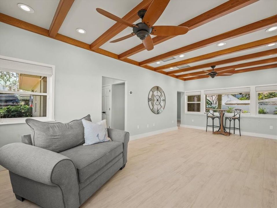 For Sale: $900,000 (3 beds, 2 baths, 2352 Square Feet)