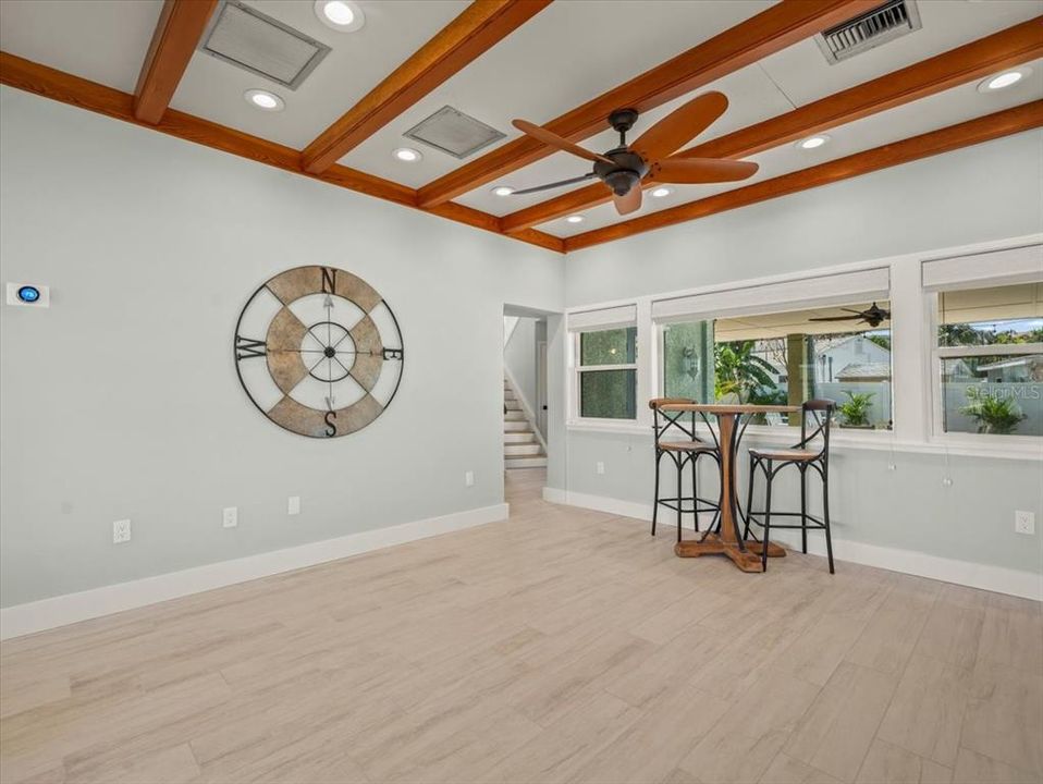 For Sale: $900,000 (3 beds, 2 baths, 2352 Square Feet)