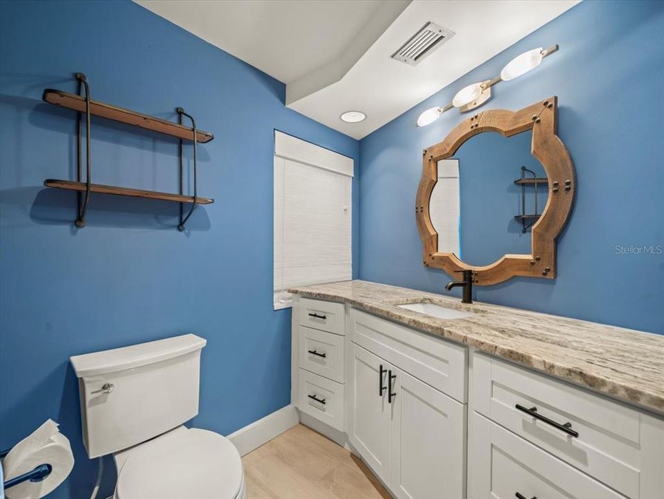 For Sale: $900,000 (3 beds, 2 baths, 2352 Square Feet)