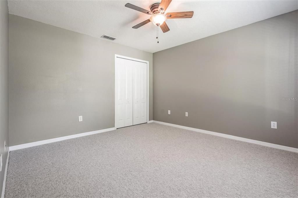 合同活跃: $2,900 (4 贝兹, 3 浴室, 2472 平方英尺)