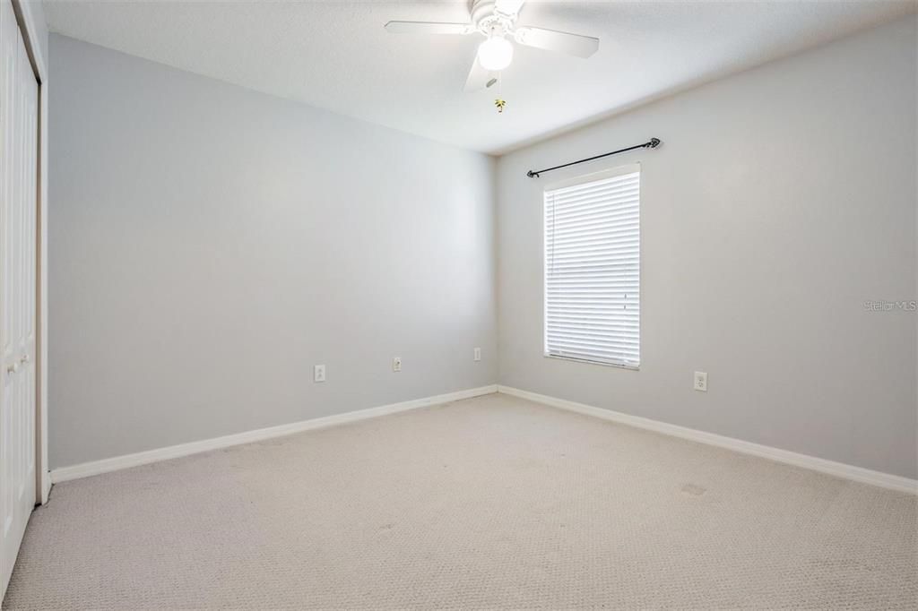 合同活跃: $2,900 (4 贝兹, 3 浴室, 2472 平方英尺)