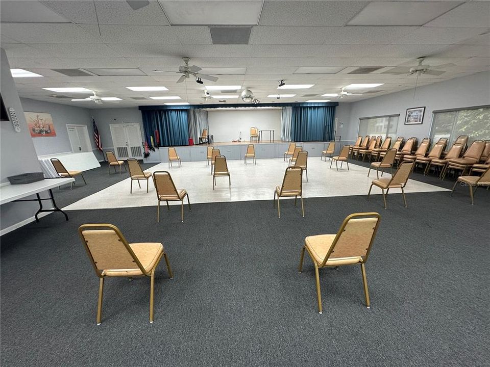 待售: $410,000 (2 贝兹, 2 浴室, 1587 平方英尺)