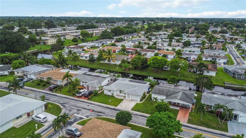 待售: $410,000 (2 贝兹, 2 浴室, 1587 平方英尺)