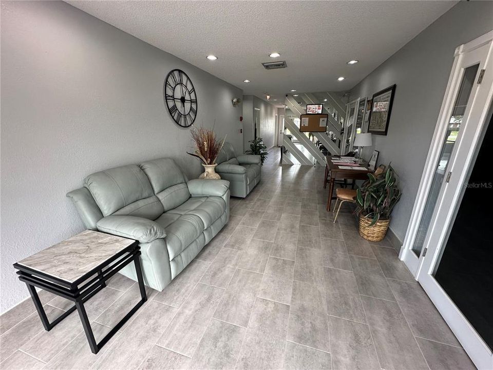 待售: $410,000 (2 贝兹, 2 浴室, 1587 平方英尺)