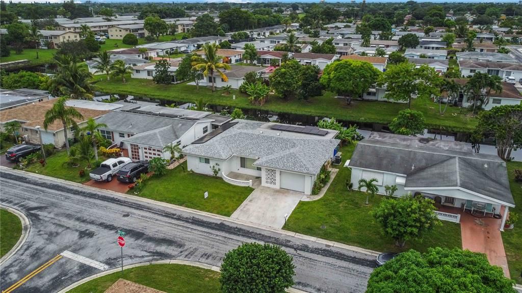 待售: $410,000 (2 贝兹, 2 浴室, 1587 平方英尺)