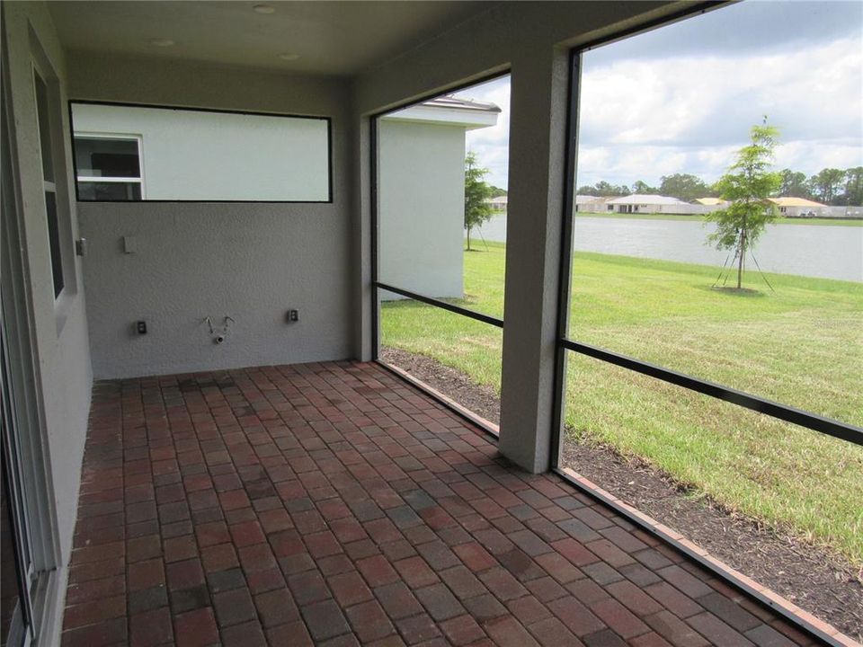 出租: $2,795 (3 贝兹, 2 浴室, 2038 平方英尺)