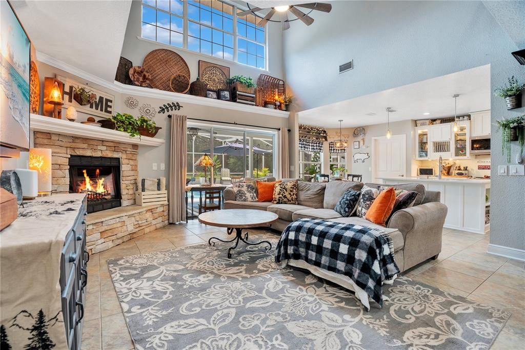 For Sale: $850,000 (5 beds, 3 baths, 4127 Square Feet)