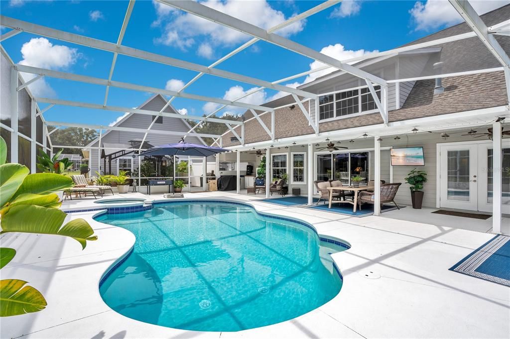 For Sale: $850,000 (5 beds, 3 baths, 4127 Square Feet)