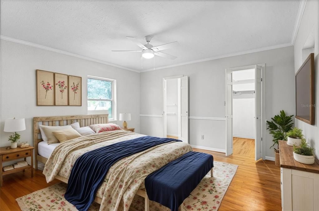 合同活跃: $750,000 (4 贝兹, 3 浴室, 2497 平方英尺)