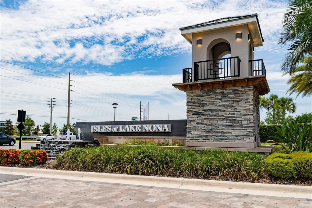 Active With Contract: $434,900 (4 beds, 3 baths, 1809 Square Feet)