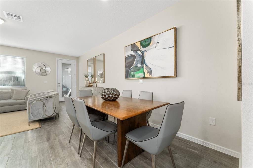 Active With Contract: $434,900 (4 beds, 3 baths, 1809 Square Feet)