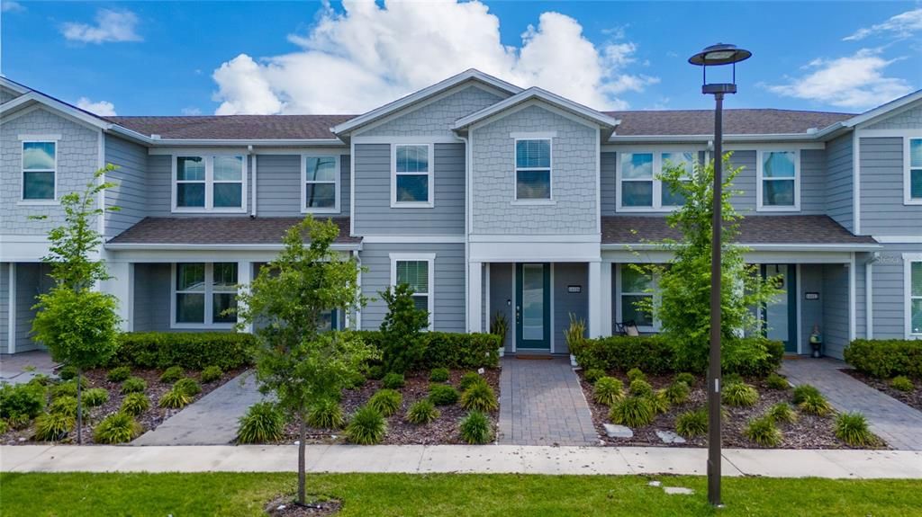 Active With Contract: $434,900 (4 beds, 3 baths, 1809 Square Feet)