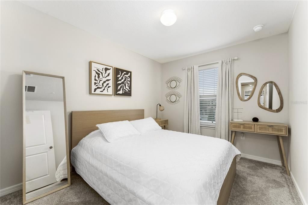 Active With Contract: $434,900 (4 beds, 3 baths, 1809 Square Feet)