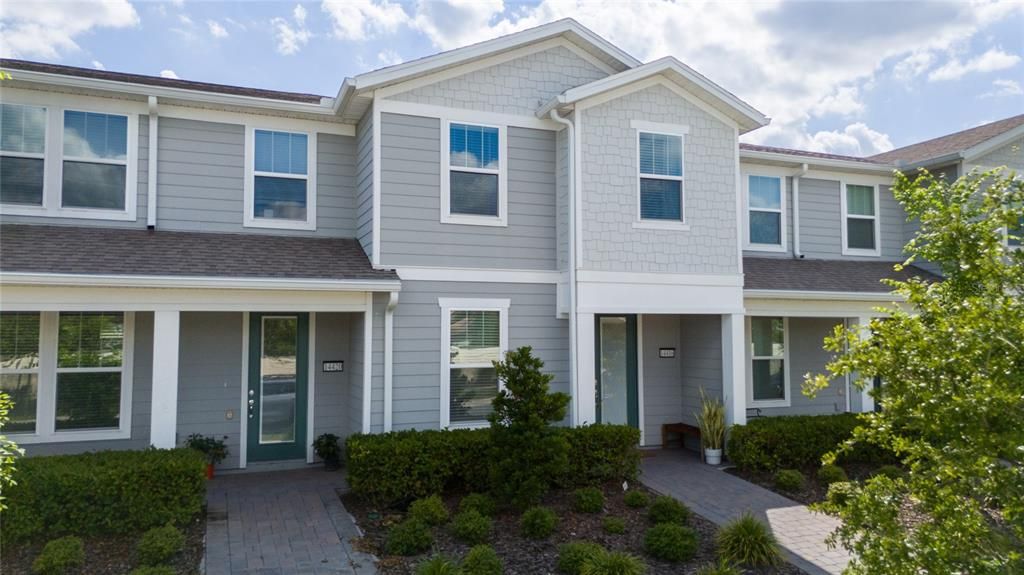 Active With Contract: $434,900 (4 beds, 3 baths, 1809 Square Feet)