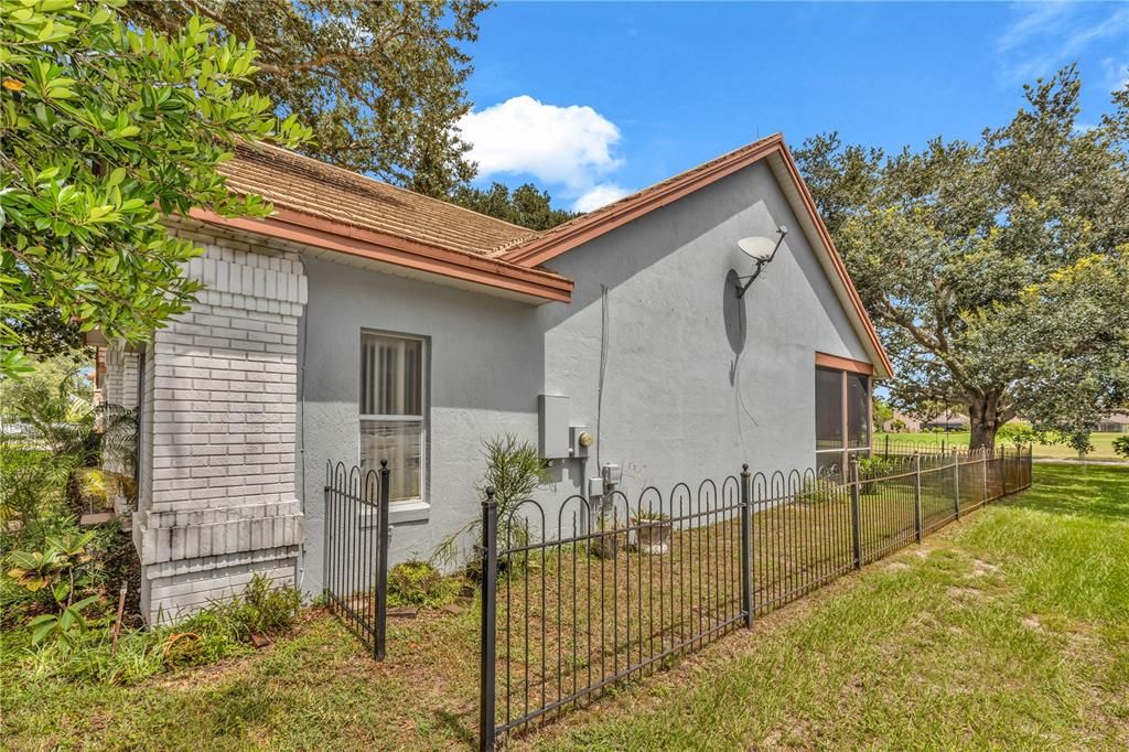 待售: $440,000 (4 贝兹, 3 浴室, 2486 平方英尺)