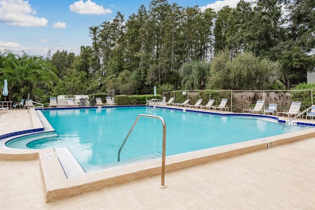 待售: $235,000 (2 贝兹, 2 浴室, 1060 平方英尺)