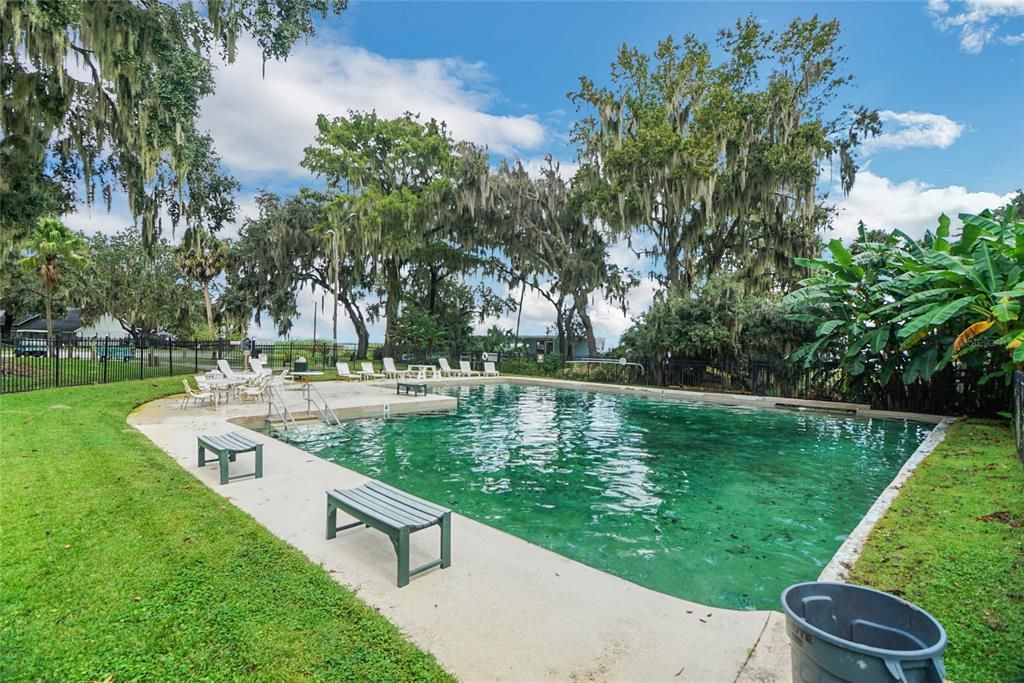 For Sale: $324,999 (3 beds, 2 baths, 1953 Square Feet)