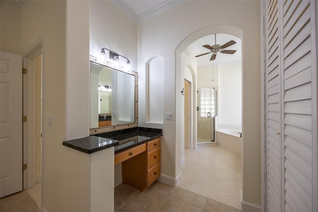 Active With Contract: $619,000 (4 beds, 2 baths, 2371 Square Feet)