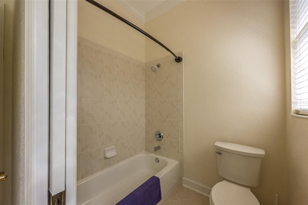 Active With Contract: $619,000 (4 beds, 2 baths, 2371 Square Feet)