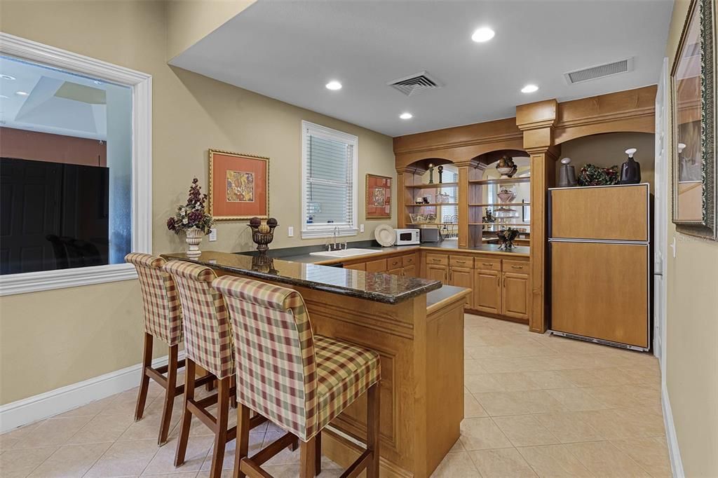 Activo con contrato: $145,000 (1 camas, 1 baños, 636 Pies cuadrados)