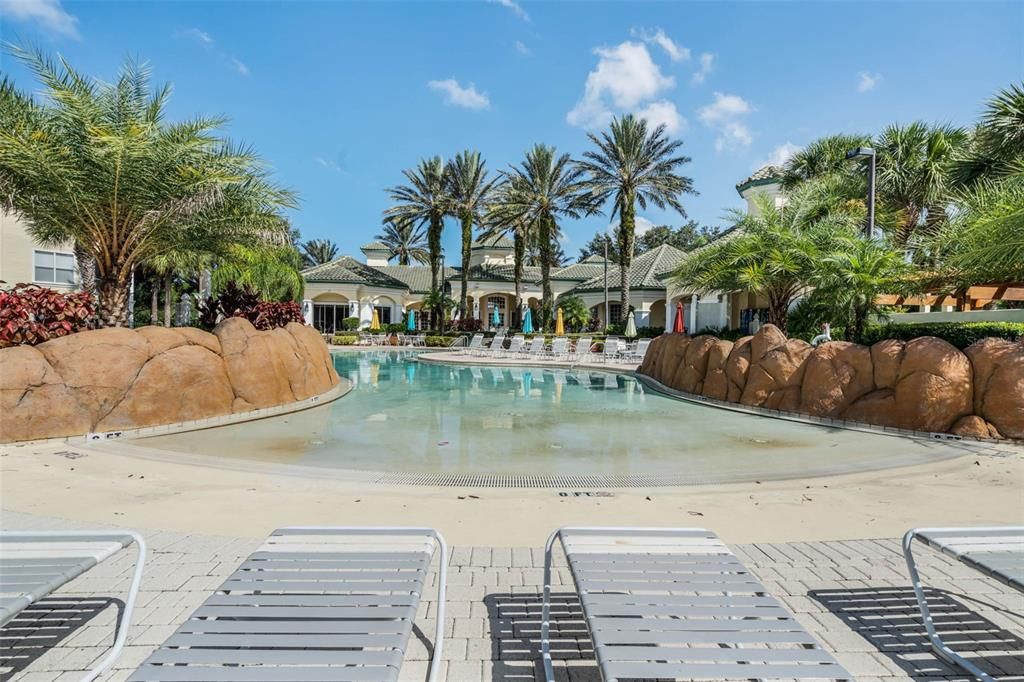 Activo con contrato: $145,000 (1 camas, 1 baños, 636 Pies cuadrados)