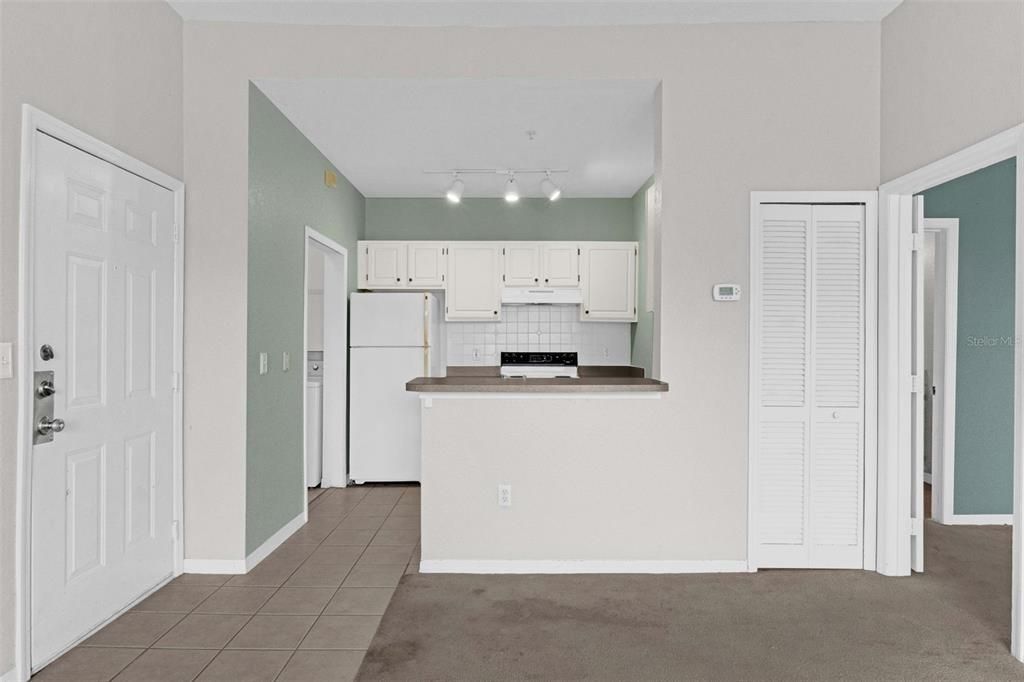 Activo con contrato: $145,000 (1 camas, 1 baños, 636 Pies cuadrados)