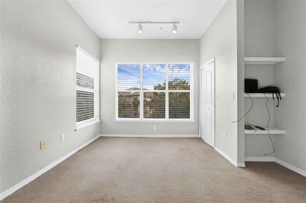 Activo con contrato: $145,000 (1 camas, 1 baños, 636 Pies cuadrados)