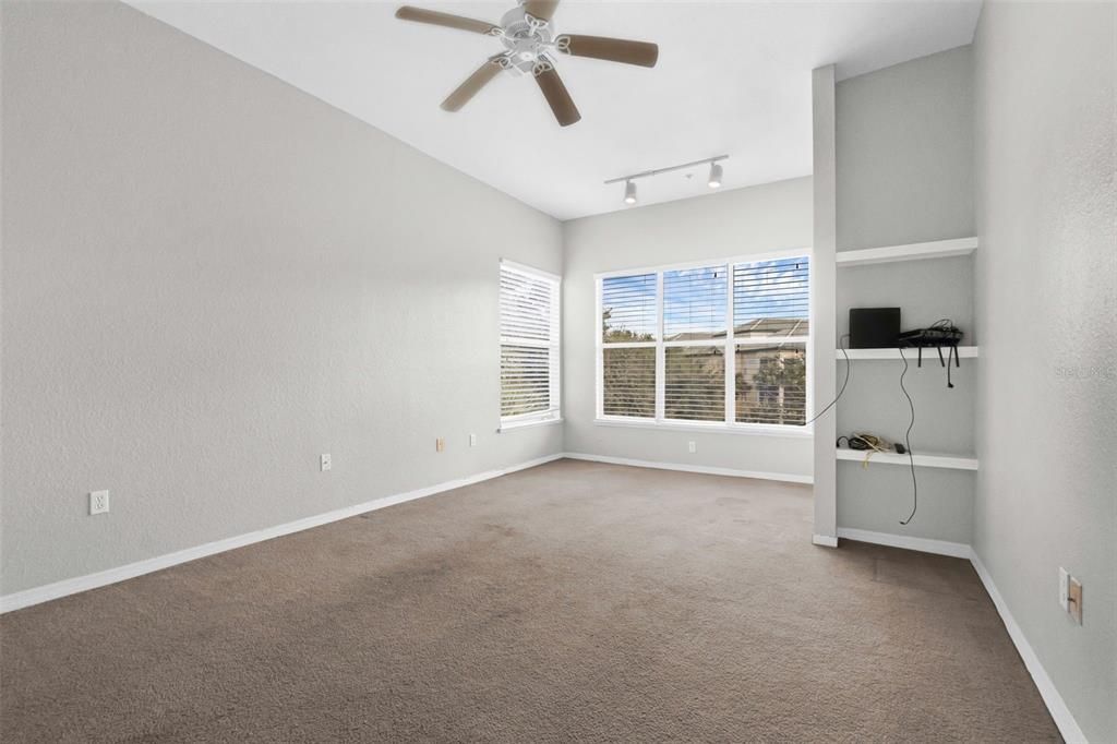 Activo con contrato: $145,000 (1 camas, 1 baños, 636 Pies cuadrados)