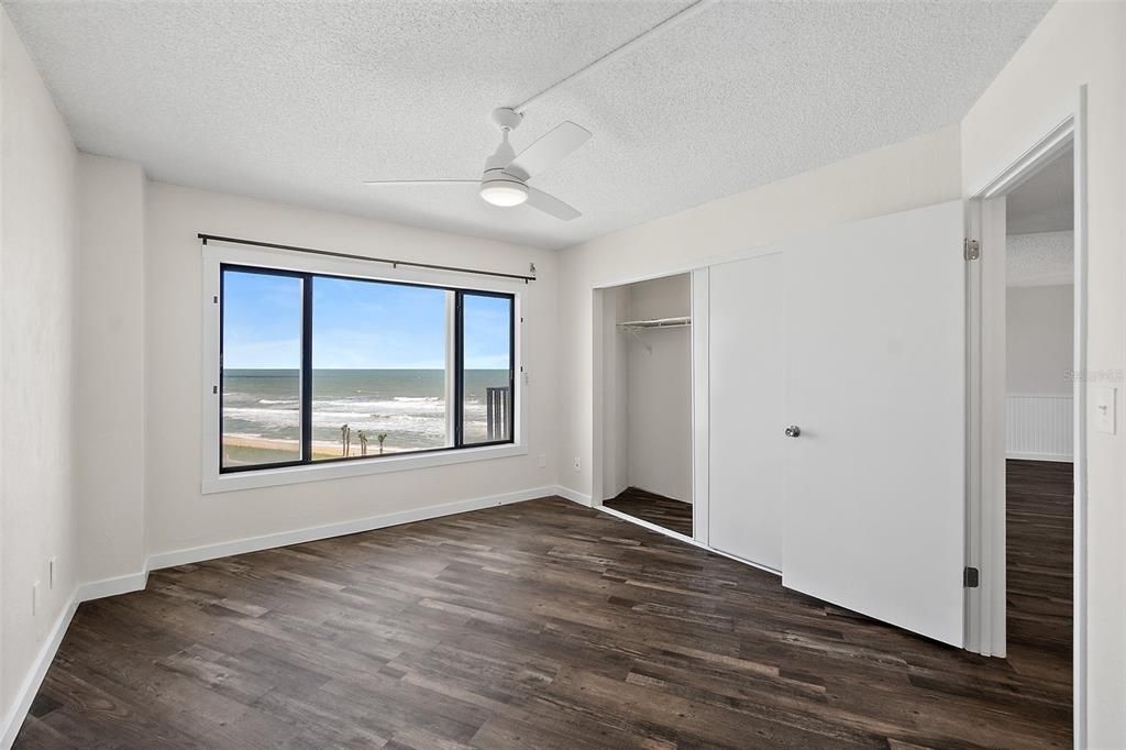 待售: $324,900 (2 贝兹, 2 浴室, 1209 平方英尺)