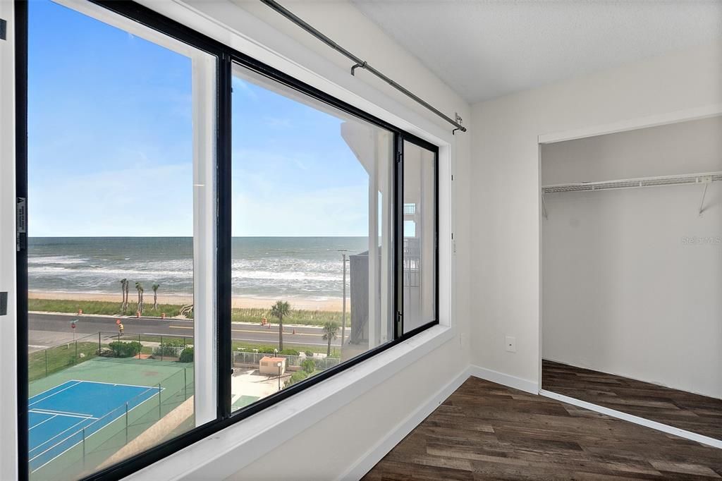 待售: $324,900 (2 贝兹, 2 浴室, 1209 平方英尺)