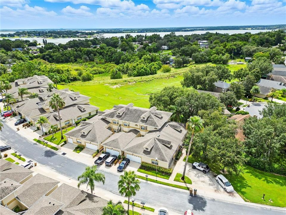 En Venta: $299,900 (3 camas, 3 baños, 1772 Pies cuadrados)