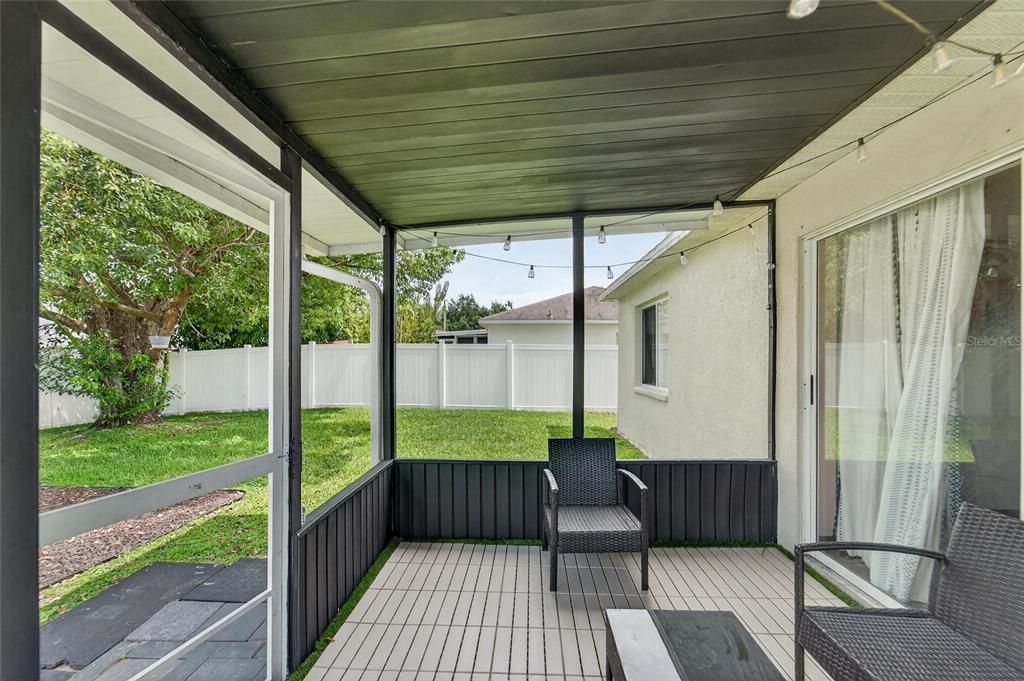 Active With Contract: $280,000 (3 beds, 2 baths, 1104 Square Feet)