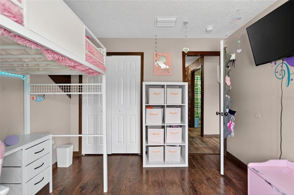 Active With Contract: $280,000 (3 beds, 2 baths, 1104 Square Feet)