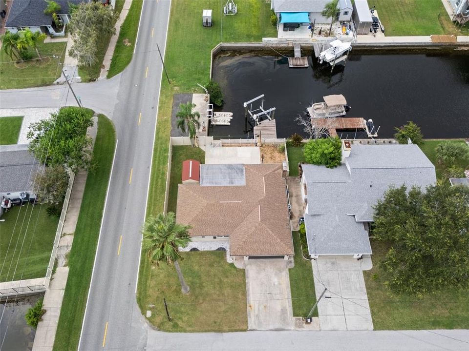 合同活跃: $309,444 (2 贝兹, 2 浴室, 1250 平方英尺)