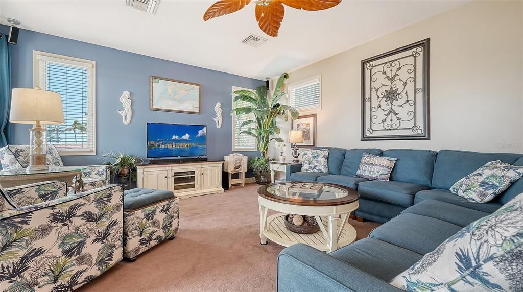 待售: $1,900,000 (3 贝兹, 3 浴室, 2016 平方英尺)