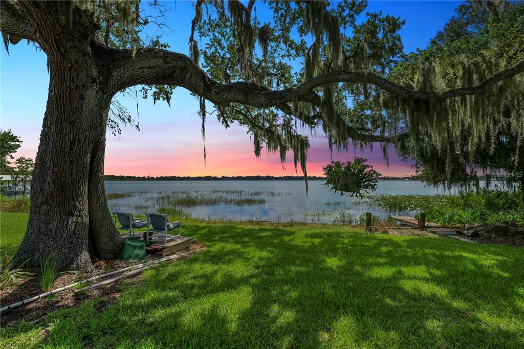 For Sale: $375,000 (3 beds, 3 baths, 2531 Square Feet)