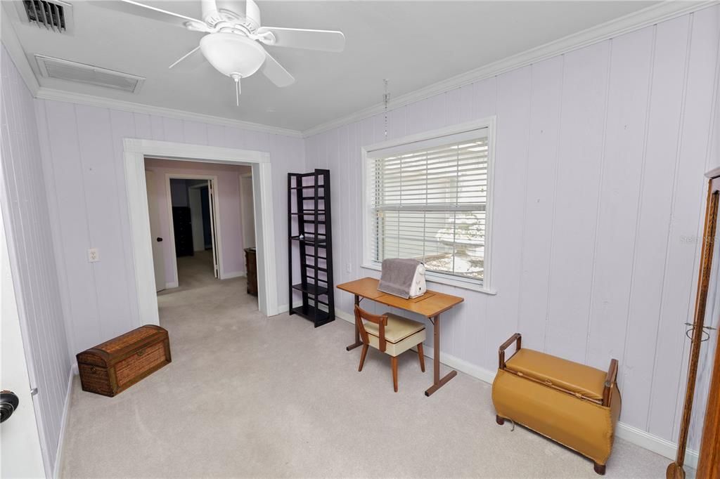 For Sale: $375,000 (3 beds, 3 baths, 2531 Square Feet)