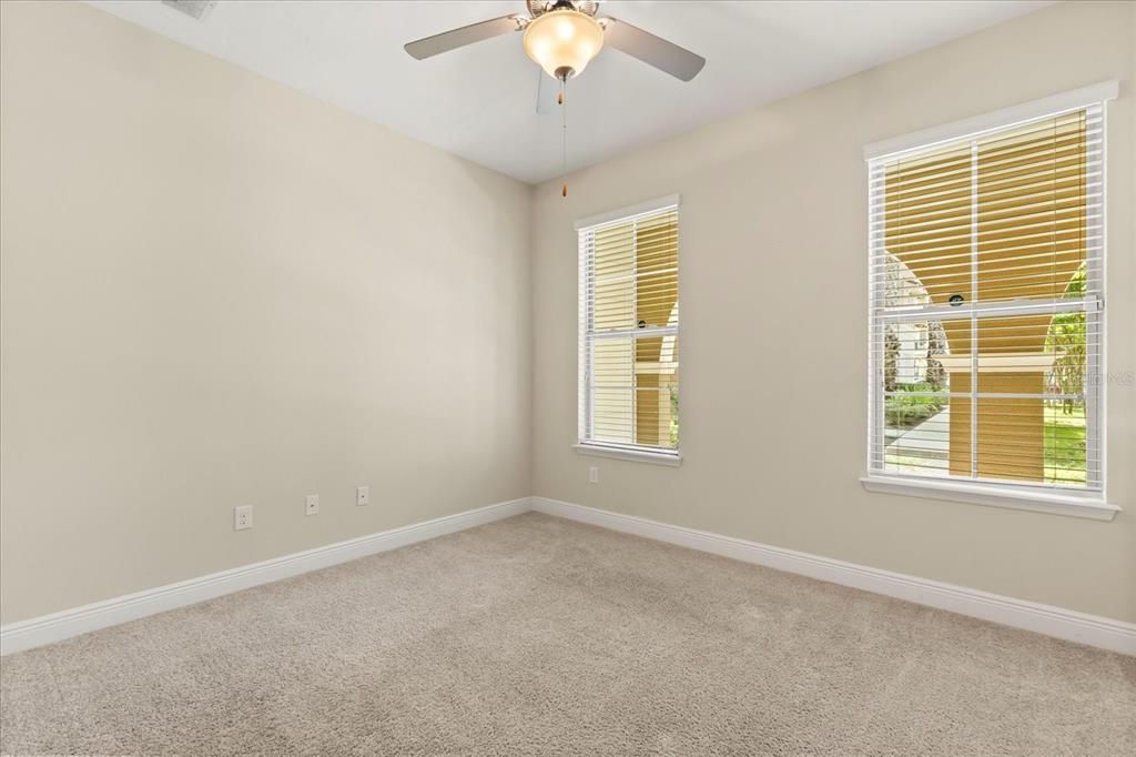 En Venta: $425,000 (3 camas, 3 baños, 2191 Pies cuadrados)