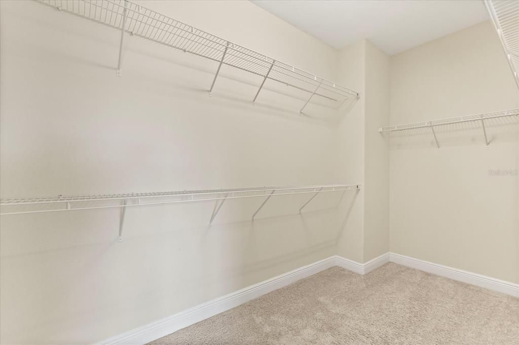 En Venta: $425,000 (3 camas, 3 baños, 2191 Pies cuadrados)