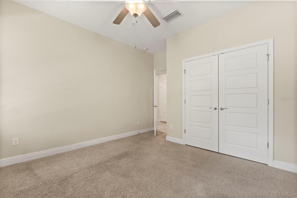 En Venta: $425,000 (3 camas, 3 baños, 2191 Pies cuadrados)