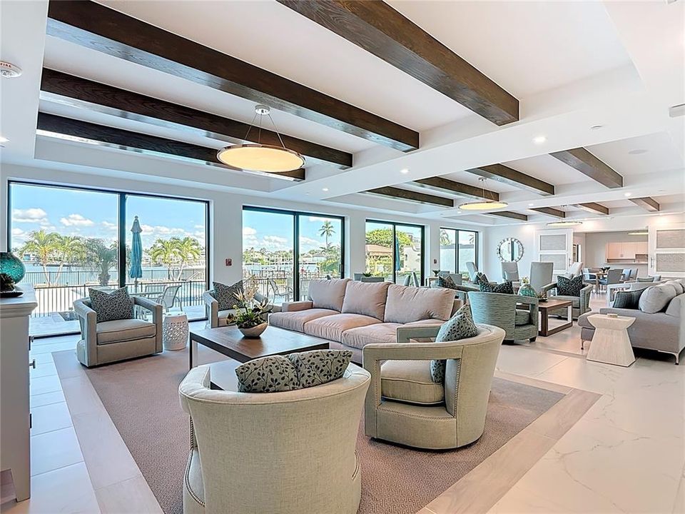 For Sale: $1,099,000 (2 beds, 2 baths, 1405 Square Feet)