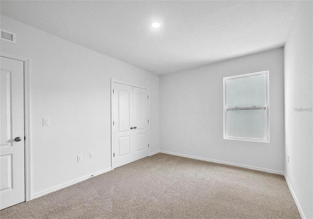 For Rent: $2,200 (3 beds, 2 baths, 1649 Square Feet)