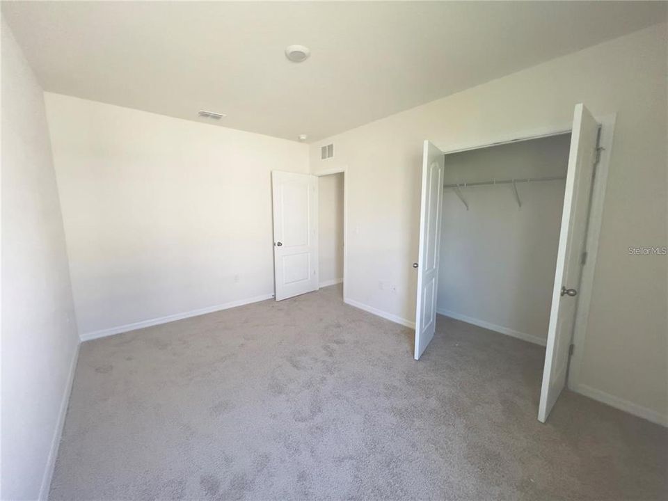 For Rent: $2,200 (3 beds, 2 baths, 1649 Square Feet)