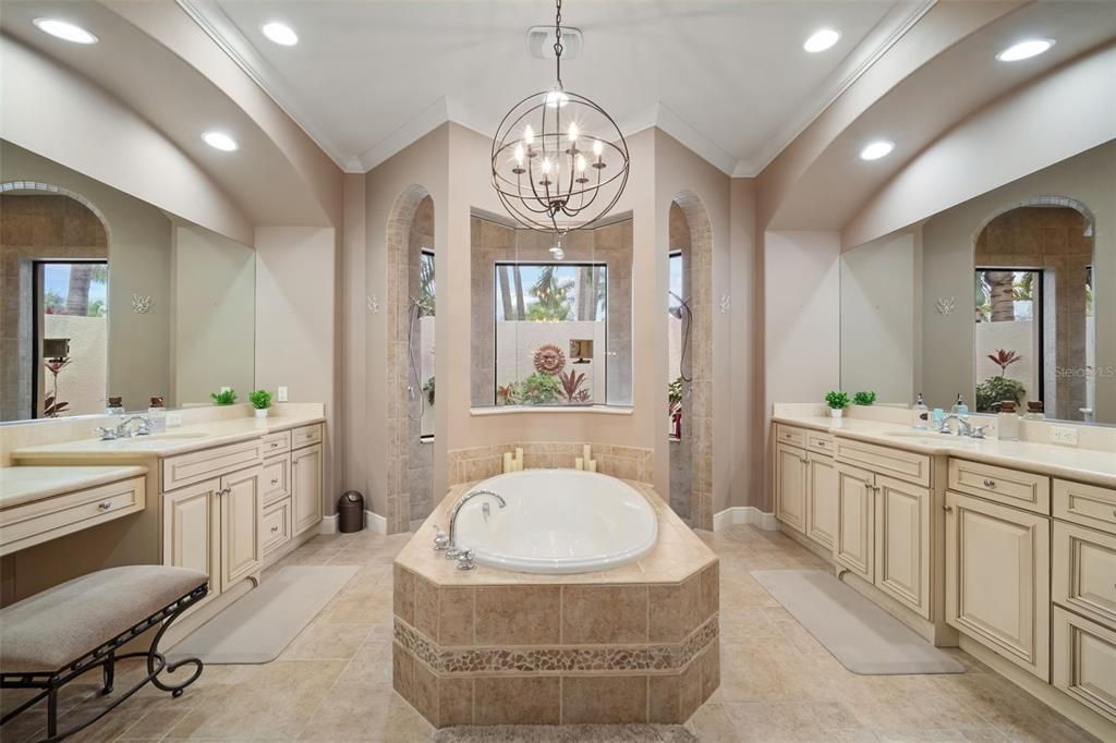 For Sale: $2,180,000 (4 beds, 4 baths, 4095 Square Feet)