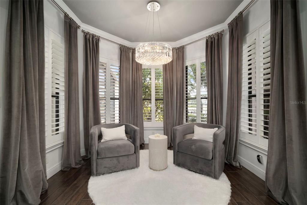 For Sale: $2,180,000 (4 beds, 4 baths, 4095 Square Feet)